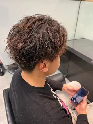 ショート パーマ 玉城 和磨のヘアスタイル