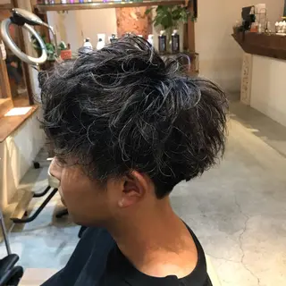 ショート カラー パーマ メンズ ニュアンスパーマ/ レイヤー/茶屋町のヘアスタイル