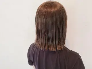 ミディアム カラー 伊藤 さやかのヘアスタイル