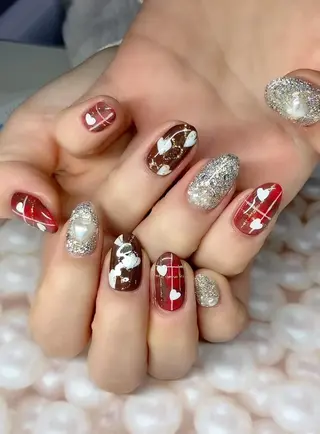 ネイル マツエク・マツパ アイブロウ Nail&eye Belire 新宿のネイルデザイン