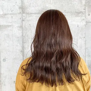 ミディアム 🌷横浜/レイヤー /艶カラー🌷のヘアスタイル
