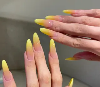 ネイル 小島 千尋のネイルデザイン