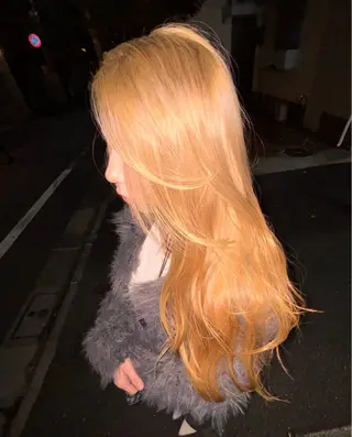 ロング 🍀デザインカラー 🍀齋藤　翔龍のヘアスタイル