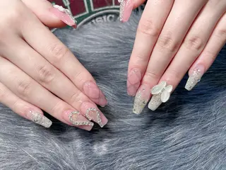 ミディアム ネイル 《LB》ラブリエ Nail&eyeのマツエク・マツパデザイン