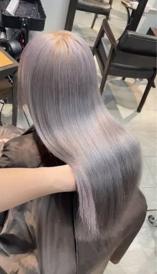 セミロング カラー パーマ ヘアアレンジ ブリーチカラー🤍 颯馬🐈‍⬛のヘアスタイル