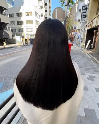 セミロング カラー mai @ma_____iiのヘアスタイル