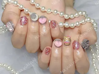 ネイル Queenie 🦋のネイルデザイン