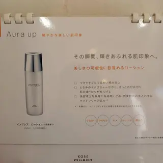 ショート カラー justbeauty CiNQのヘアスタイル