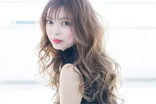ロング カラー 小野 和摩のヘアスタイル