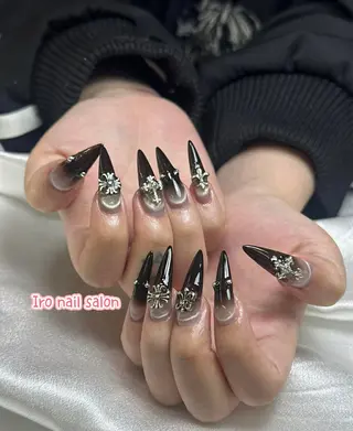 ネイル IRO NAIL MiAのネイルデザイン