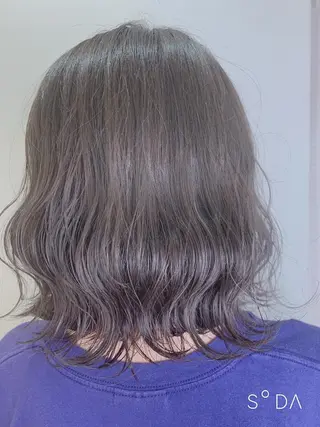 ミディアム カラー 店長ハイトーンカラー 柞山史奈のヘアスタイル