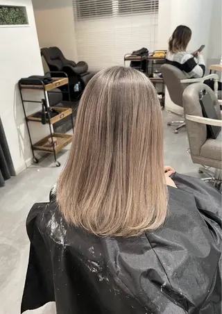 ミディアム カラー ROBIN所属・指名数No.1 /NAOYAのヘアスタイル