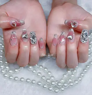 ネイル ISA_ BELLAのネイルデザイン