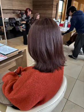 ミディアム 渡辺 恵理佳のヘアスタイル