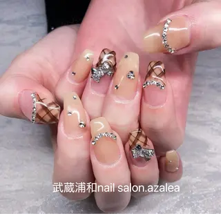 ネイル R inのネイルデザイン