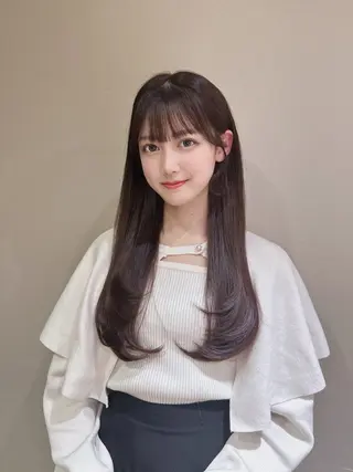 ロング カラー 平尾 樹里のヘアスタイル