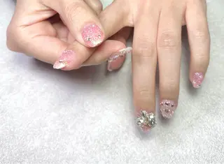 ネイル ネイリスト ハンのネイルデザイン