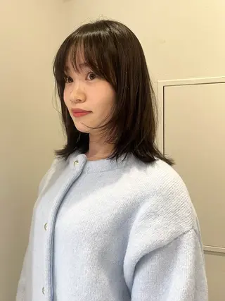 ミディアム カラー レイヤーカット🍏 オリーブ/ののかのヘアスタイル