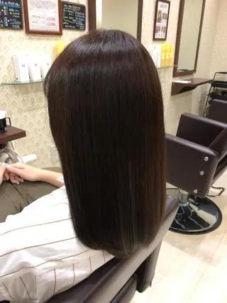 ミディアム カラー ☘️お悩み解決☘️ 岡部恒輝のヘアスタイル