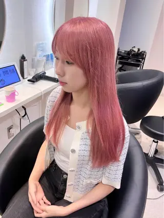 ロング カラー KANA🎀韓国 🇰🇷ハイライトのヘアスタイル