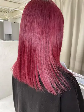 ミディアム カラー ito. ブリーチ/髪質改善のヘアスタイル