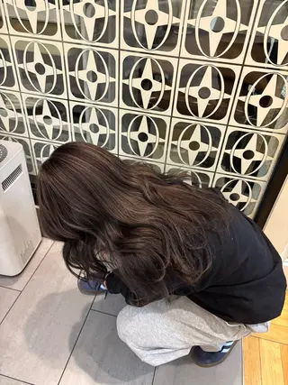 ロング オオカメ ユヅキのヘアスタイル