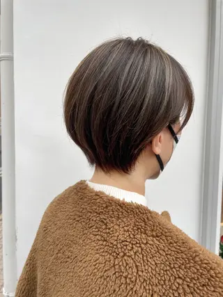 ショート カラー Hair Make powderのヘアスタイル
