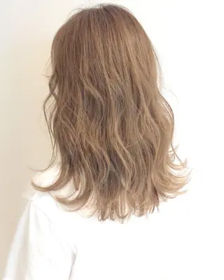 セミロング 💓永坂　美由紀💓 Aujuaソムリエのヘアスタイル