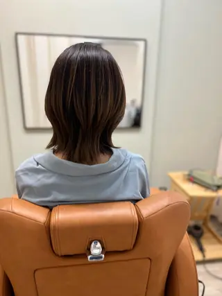 ミディアム 石崎 美帆のヘアスタイル