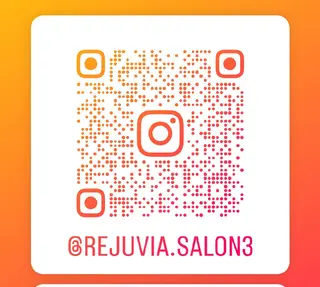 ネイル Re:JUvia 　JUMIのネイルデザイン