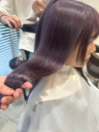 ロング 千葉ハイトーンカラー KASUMIのヘアスタイル