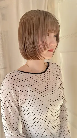 ショート カラー 透明感/縮毛/ボブ CHIHIROのヘアスタイル