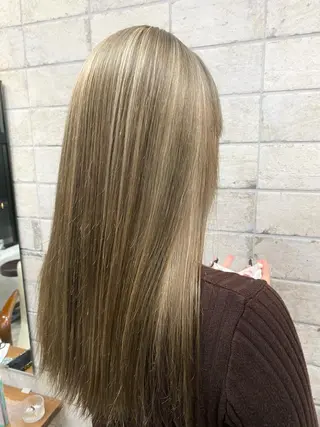 ロング カラー オーナースタイリスト 奈須雄紀のヘアスタイル