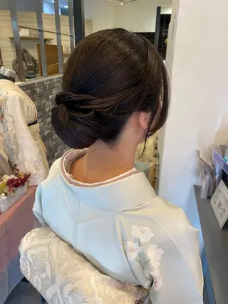 新谷 桃子のヘアスタイル