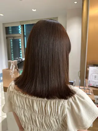 ミディアム 安丸 結夏のヘアスタイル