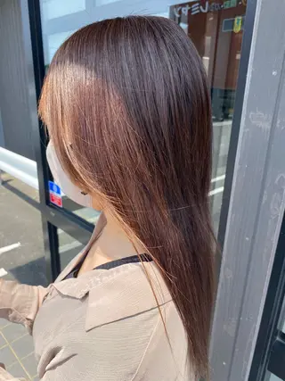 カラー 白井 音羽のヘアスタイル