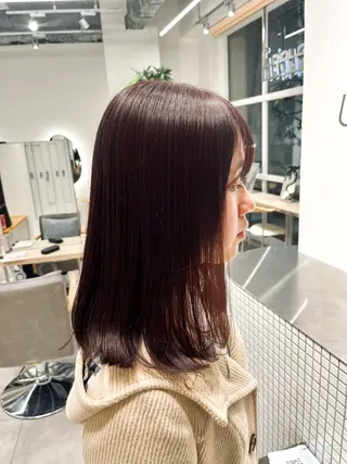 ミディアム 渡邊 百咲のヘアスタイル