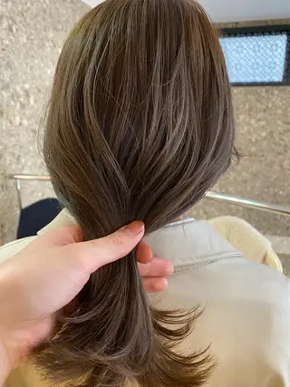 セミロング カラー Pia ツボイ ケイタのヘアスタイル