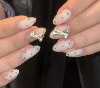 ネイル エリ🫧 nail池袋東口のネイルデザイン