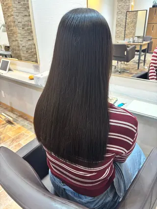 ロング ヘアカラー&縮毛矯正 STAR☆RIVERのヘアスタイル