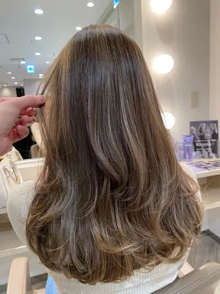 セミロング カラー 🇺🇸海外デザイン iCON TOKYOのヘアスタイル
