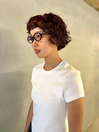 ショート パーマ 中村 衣里のヘアスタイル
