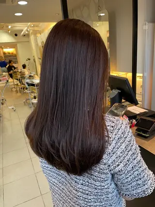 ロング カラー 𝗬𝗨𝗔 🐈‍⬛のヘアスタイル