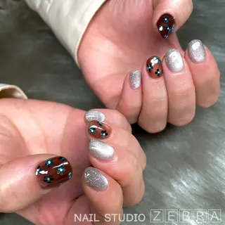 ネイル HINATA - ZEBRAのネイルデザイン