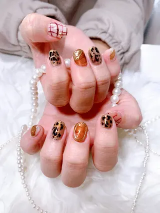 ネイル 高島 夏海のネイルデザイン