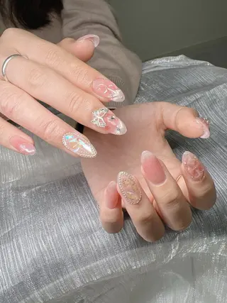 ネイル Lee Nailsのネイルデザイン