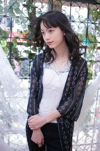 ロング 🇰🇷韓国風艶髪✨ 髪質改善 倉岡しおんのヘアスタイル