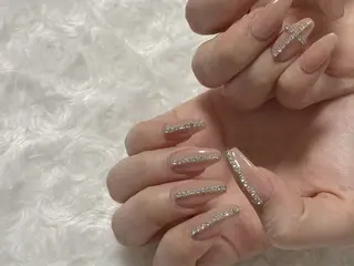 ネイル ~Sol&Luna~ Momonaのネイルデザイン