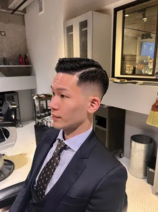 ショート メンズ 横浜BARBER 宇田海斗のヘアスタイル