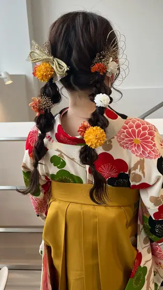 ロング ヘアアレンジ 大人girly🛋️ 🤍yukakoのヘアスタイル